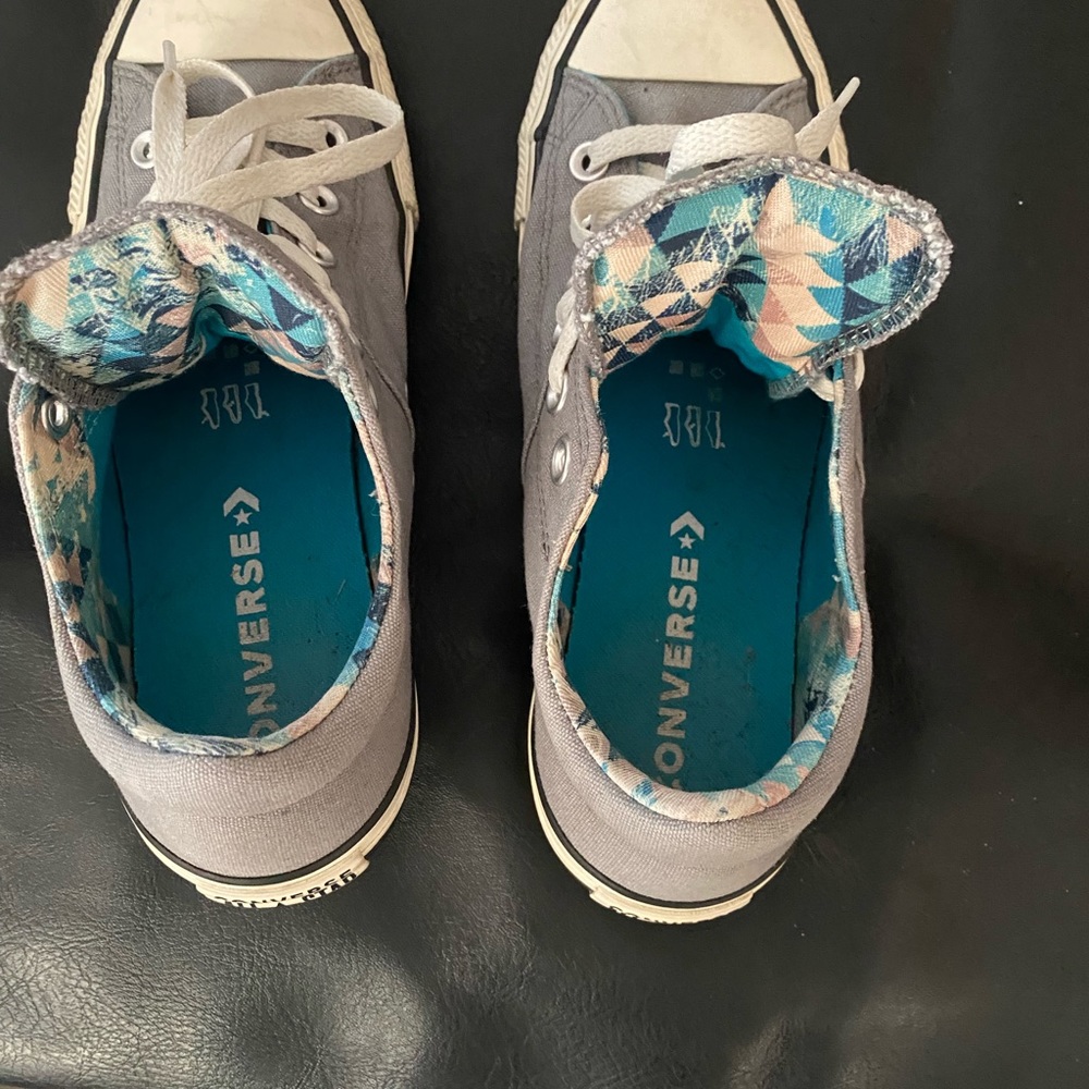 Converse size 8.5